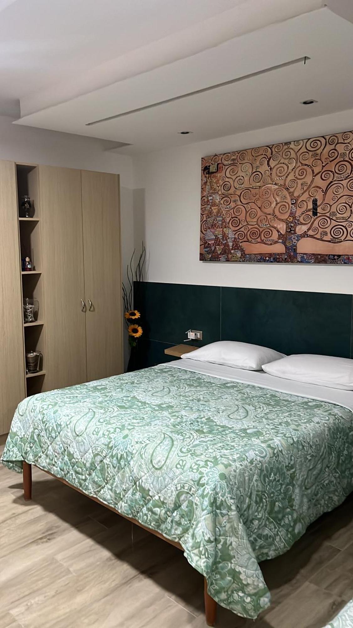 Camera Eden Hotel Formia Ngoại thất bức ảnh